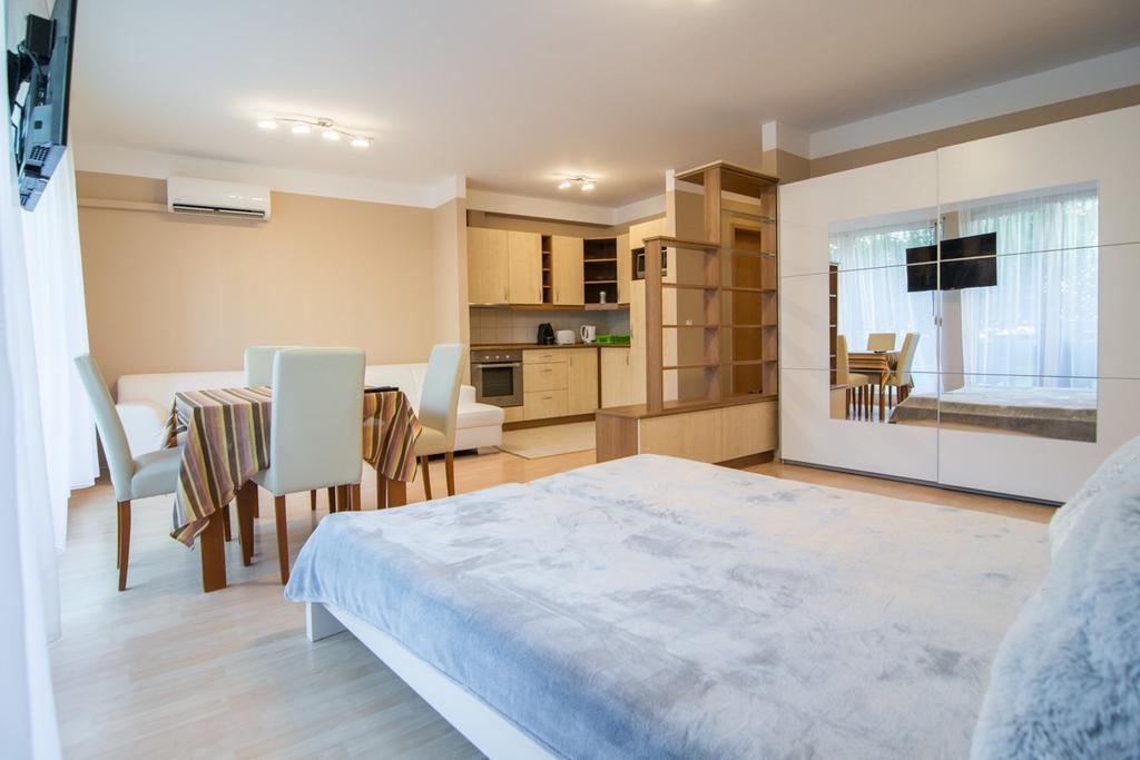 Center Haz Apartman Budapest Eksteriør bilde
